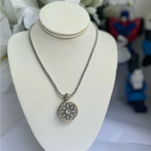 Minimal Necklace, Statement COLLAR, Thin Multilayered - Picture 7 of 11